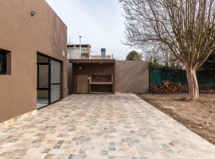 Casa · 75m² · 3 Ambientes · 1 Cochera