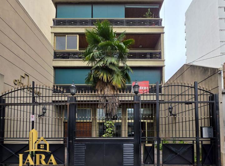 Departamento · 100m² · 4 Ambientes · 1 Cochera