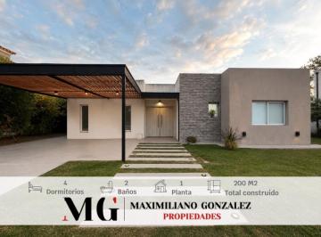 Casa · 187m² · 5 Ambientes · 2 Cocheras · Casa Venta y Alquiler - Don Joaquín, Ezeiza