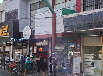 Local comercial · 92m² · Local Comercial en Alquiler Moron Centro