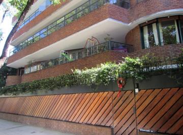 Departamento · 267m² · 4 Dormitorios · 2 Cocheras · Impecable Departamento en Barrio Parque con Amplia Terraza.