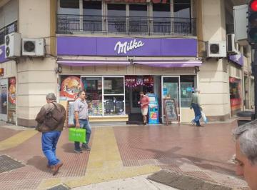 Local comercial · 200m² · 1 Ambiente · Local en Alquiler en Barrio Norte en Esquina, Excelente Zona Comercial.
