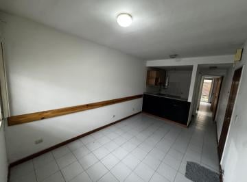 Departamento · 35m² · 2 Ambientes · En Venta - Departamento 1 Dormitorio Planta Baja con Patio - Barrio Abasto