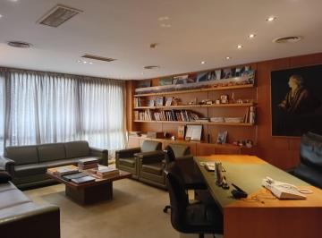 Oficina comercial · 500m² · 29 Ambientes · 10 Cocheras · Venta Oficina Equipada 500 m² con 10 Cocheras Acceso por Av Corrientes y Florida Capital Federal