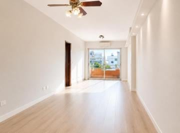 Proyección · Venta 4 Ambientes con Cochera Cubierta Fija. a Modernizar.