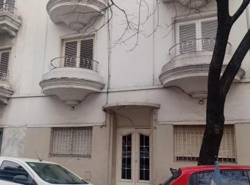 Departamento · 45m² · 2 Ambientes · Departamento Venta Frente Balcon