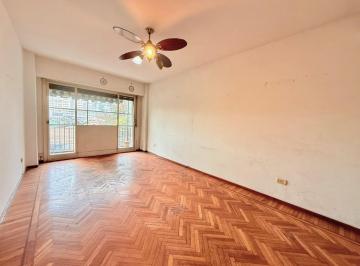 Departamento · 78m² · 4 Ambientes · Venta Departamento 4 Ambientes con Balcón Al Frente y Baulera en Palermo