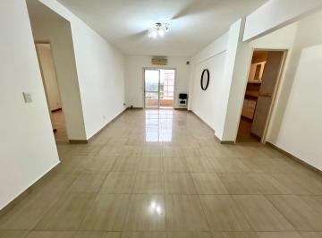 Departamento · 71m² · 3 Ambientes · Alquiler Dpto 3 Amb C Balcon en Villa Raffo