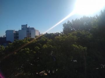 Departamento de 4 ambientes, Vicente López · La Lucila Venta 4 Amb (1suite C/vest) Balcon Corrido Vta Abierta Fte Estación