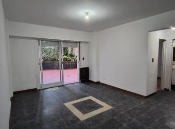 Departamento · 45m² · 2 Ambientes · Departamento 2 Ambientes con Patio en Alquiler en Caballito