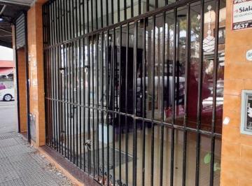 Local comercial , Villa Pueyrredón · Espléndido Local en Pleno Centro Comercial Sobre Artigas Sin Expensas a m de Av Mosconi