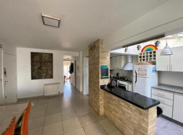 Departamento · 80m² · 3 Ambientes · 1 Cochera · Semipiso de 3 Ambientes en Terminal Vieja