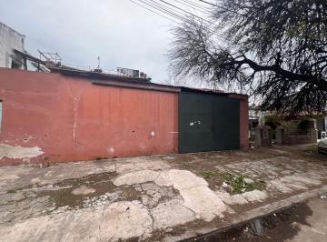Bodega-Galpón · 90m² · 1 Ambiente · Caseros Alquilo Local Galpon de 90 m² con Entrada Para Camioneta y Fosa F: 11191