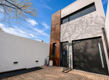Depósito · 160m² · Deposito con Oficinas en Venta Lomas de Zamora