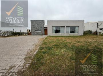 Casa · 136m² · 4 Ambientes · 2 Cocheras · Casa en Venta en Barrio Club de Campo San Lucas, San Vicente