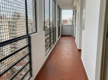 Departamento · 43m² · 2 Ambientes · Alquiler 2 Amb Flores