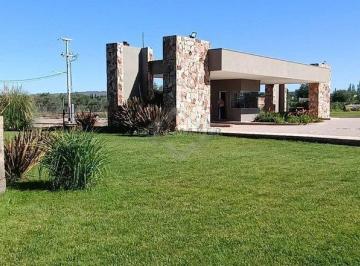 Casa · 120m² · 3 Dormitorios · 1 Cochera · Casa en Pozo a Estrenar B° Aires de Terrada
