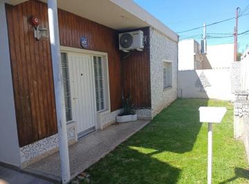 imagen1 · Venta - Casa 3 Ambientes con Dos Cocheras Moron