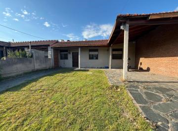 Casa · 93m² · 4 Ambientes · 1 Cochera · Casa en Venta 4 Ambientes con Jardín Al Frente, Cochera y Fondo en Quilmes Oeste
