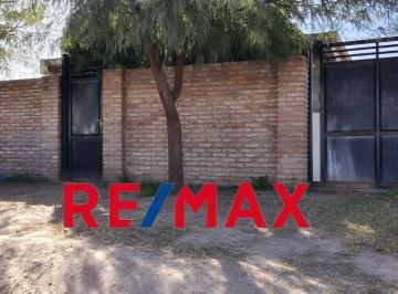 Casa · 110m² · 2 Ambientes · 1 Cochera · Se Vende Excelente Casa 266 m² Zona Valle Viejo