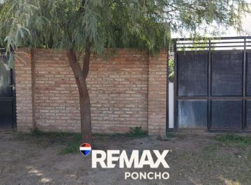 Casa · 110m² · 2 Ambientes · 1 Cochera · Se Vende Excelente Casa 266 m² Zona Valle Viejo