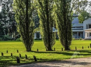 Terreno · 2000m² · Venta Lote - Chacras de San Andres de Giles - Carlos Keen - Villa Ruiz