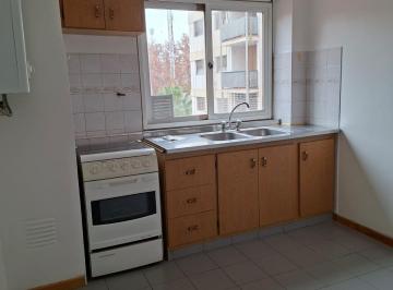 Departamento · 70m² · 2 Ambientes · 1 Cochera · Departamento