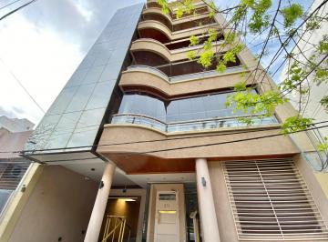 Departamento · 156m² · 9 Ambientes · 2 Cocheras · Piso en Venta Zona Plaza Olazábal