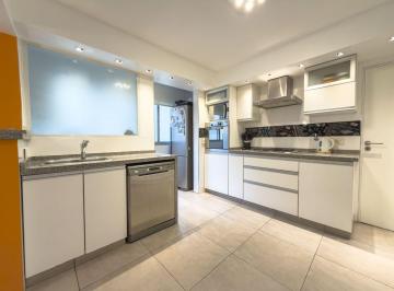 Departamento · 71m² · 3 Ambientes · 1 Cochera · Venta Depto 3 Amb C Dependen y Cochera Caballito