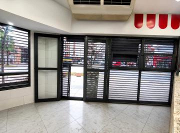 Local comercial de 2 ambientes, Boedo · Excepcional Local Sobre Av en Boedo