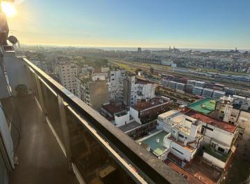 Departamento · 75m² · 3 Ambientes · 1 Cochera · Departamento en Recoleta