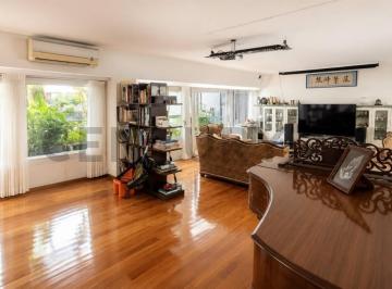 Departamento · 240m² · 5 Ambientes · 2 Cocheras · Venta Piso Exclusivo 5 Amb C/dependencia, 273 m², 2 Cocheras