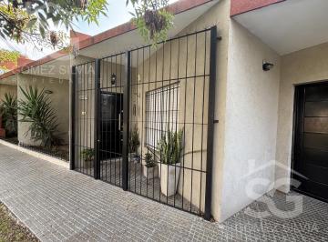 Casa · 367m² · 3 Ambientes · 4 Cocheras · Venta Block 4 Phs de 3 Ambientes en Merlo C/cochera
