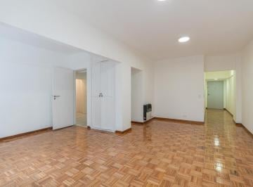 Departamento · 91m² · 5 Ambientes · 1 Cochera · Departamento en Caballito - 5 Ambientes con Cochera - Apto Profesional