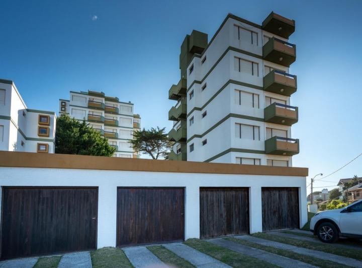 Departamento · 65m² · 3 Ambientes · 1 Cochera