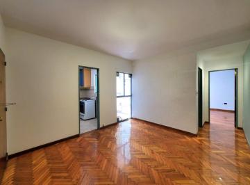 Departamento · 37m² · 2 Ambientes · 2 Amb con Patio Apto Crédito a m de Av Maipú