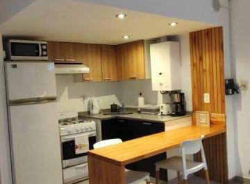 PH · 48m² · 2 Ambientes · Alquiler un Dormitorio de Pasillo Amoblado