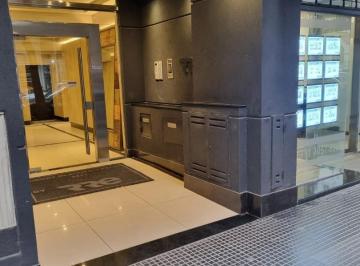 Departamento · 31m² · 1 Ambiente · Excelente Ubicacion Luminoso Monoambiente C/ Balcon