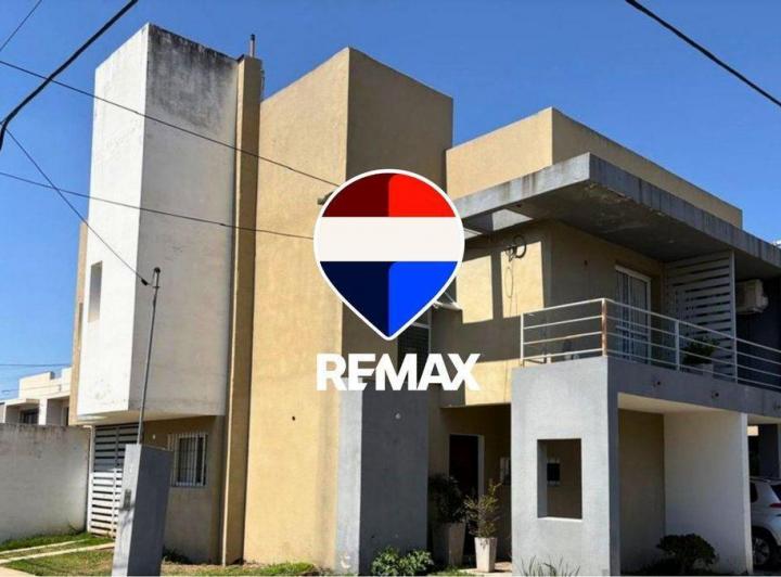Departamento · 83m² · 4 Ambientes · 1 Cochera