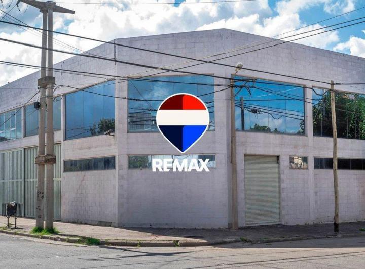 Bodega-Galpón · 295m²