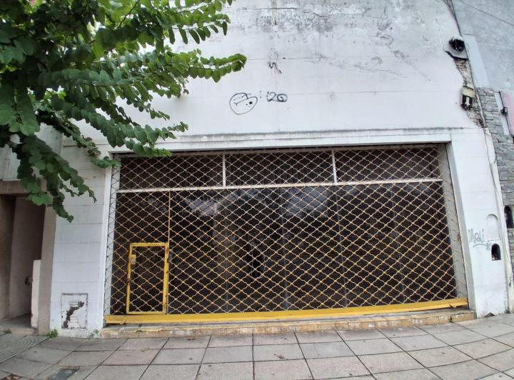 Local comercial · 400m²