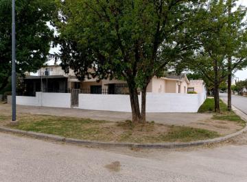 Casa · 162m² · 3 Ambientes · 1 Cochera · Venta Casa 2 Dorm. a Reciclar