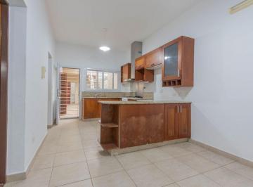 PH · 103m² · 3 Ambientes · PH en El Barrio de Saavedra