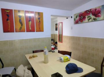 Casa · 72m² · 4 Ambientes · Casa en Venta 3 Dorm. La Tablada