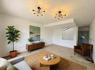 Casa · 100m² · 6 Ambientes · 1 Cochera · Venta Duplex Villa Allende 3 Dorm Cochera Patio