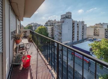 Departamento · 62m² · 4 Ambientes · 1 Cochera · Venta Departamento 4 Amb Flores Apto Credito