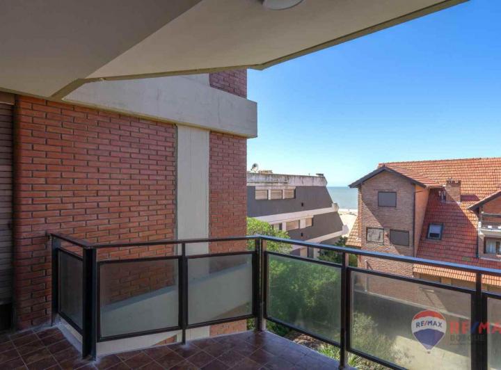 Departamento · 91m² · 5 Ambientes · 1 Cochera