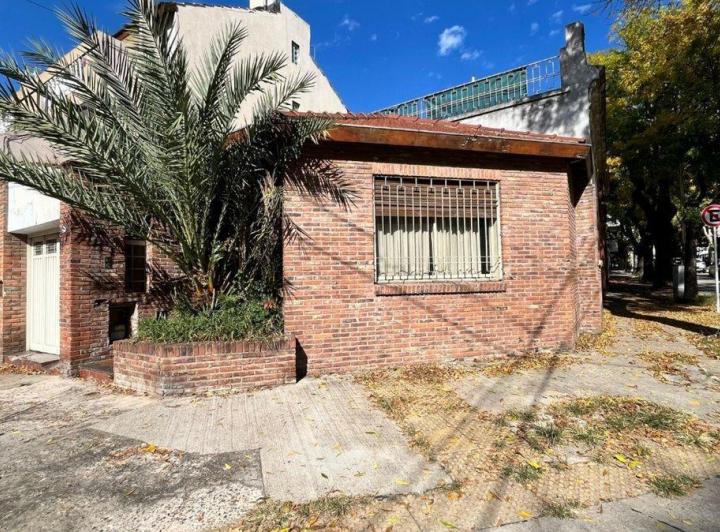 Casa · 150m² · 3 Ambientes · 1 Cochera