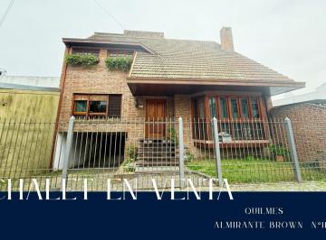 Casa · 353m² · 4 Ambientes · 1 Cochera · Chalet en Venta