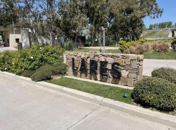 Terreno · 600m² · Venta de Lote de 600 m² en Lares de Canning